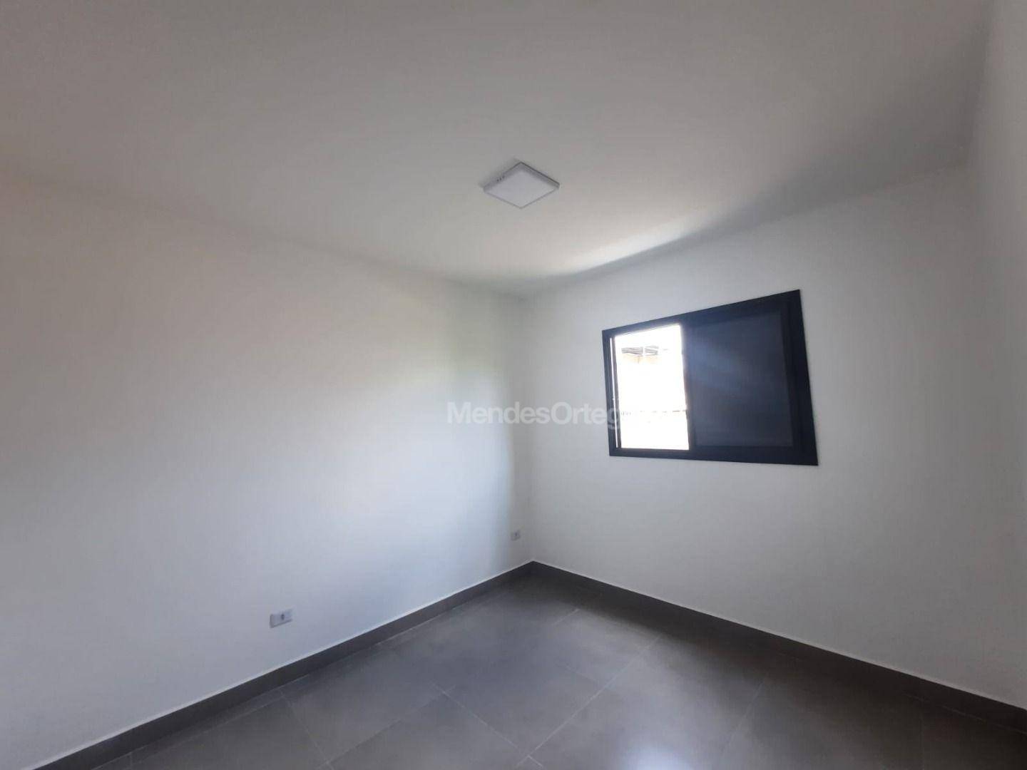 Apartamento para alugar com 2 quartos, 50m² - Foto 14