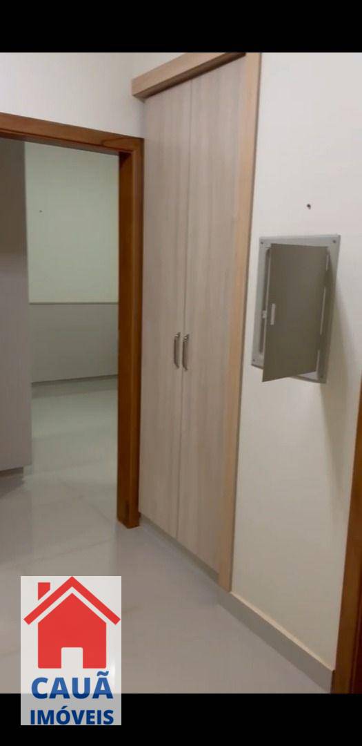 Apartamento à venda com 3 quartos, 155m² - Foto 4