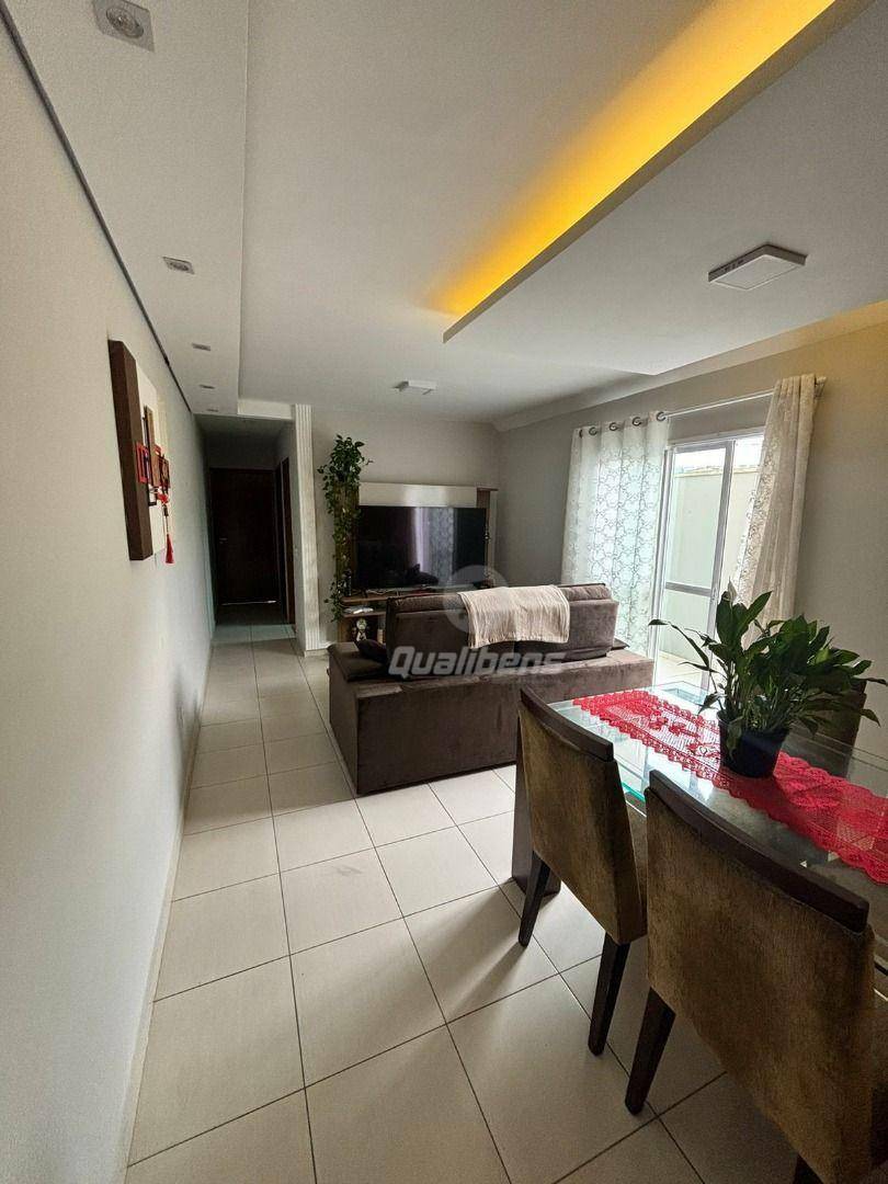 Apartamento para alugar com 2 quartos, 82m² - Foto 2