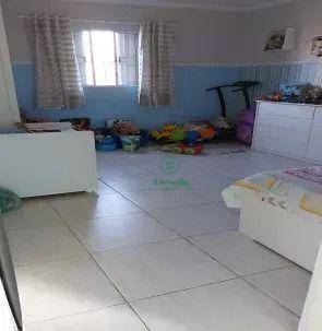 Sobrado à venda com 5 quartos, 183m² - Foto 2