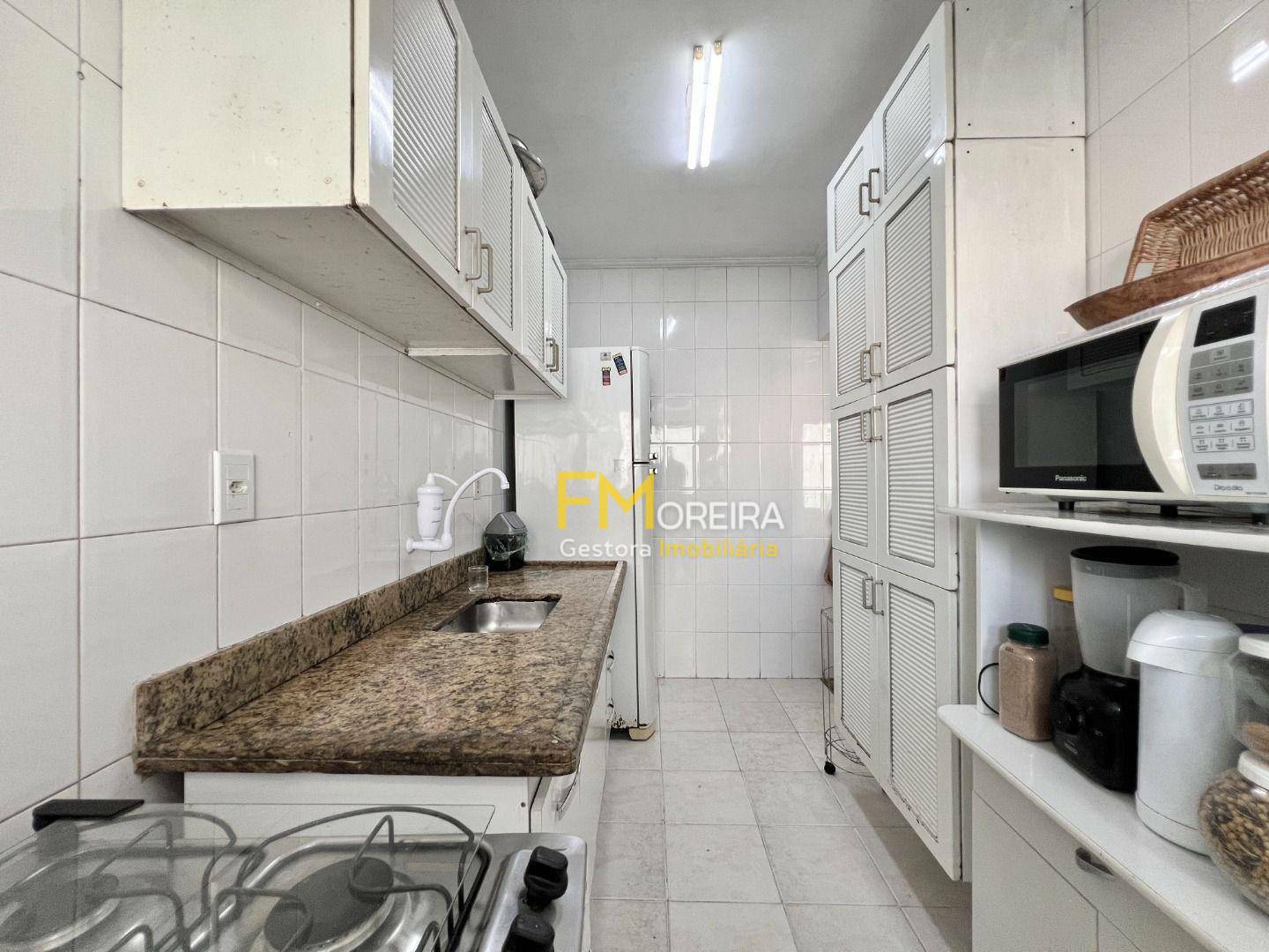 Apartamento à venda com 2 quartos, 79m² - Foto 4