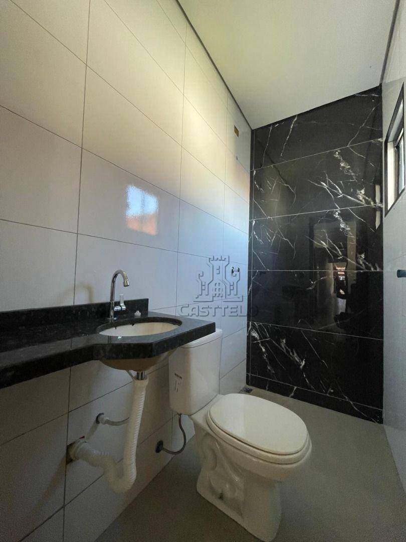 Casa à venda e aluguel com 3 quartos, 80m² - Foto 12