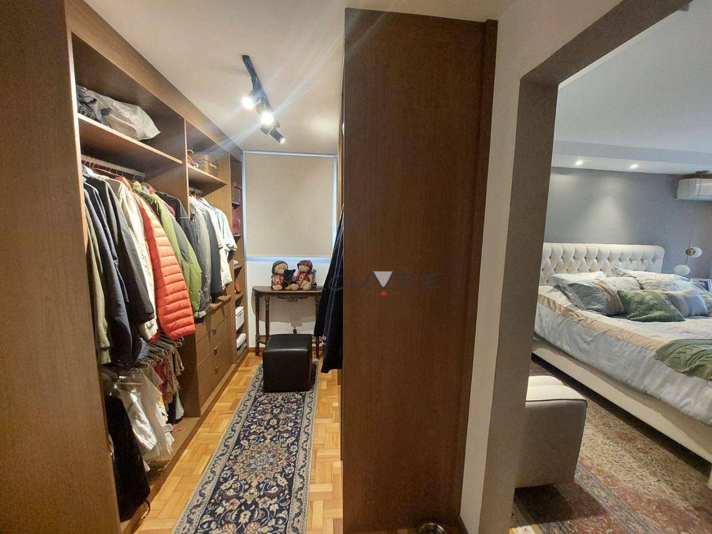 Apartamento à venda com 3 quartos, 256m² - Foto 9