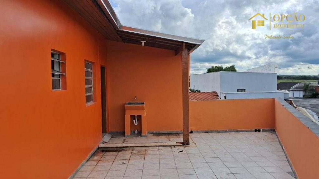 Casa para alugar com 2 quartos, 90m² - Foto 2