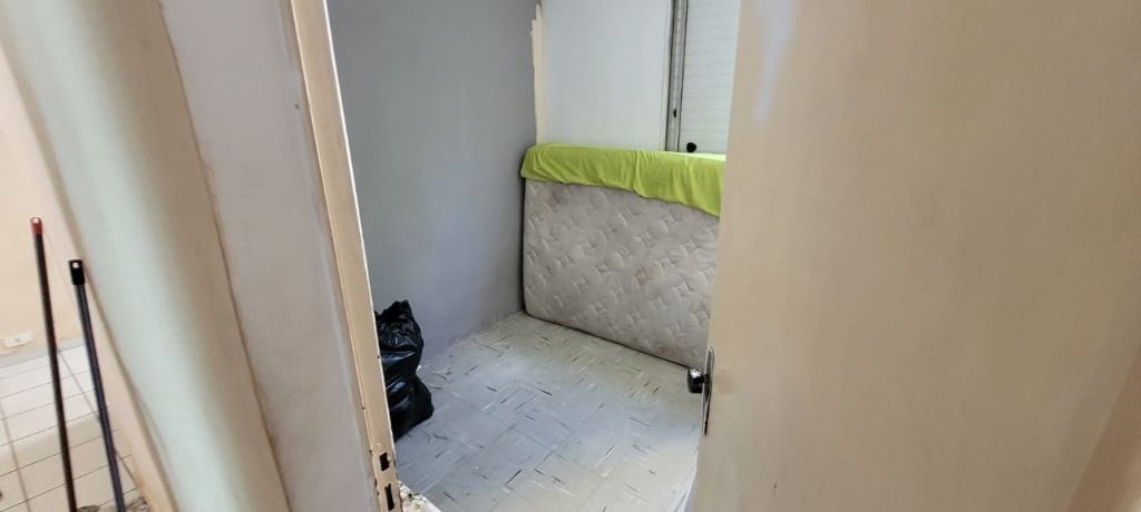 Apartamento à venda com 2 quartos, 68m² - Foto 9