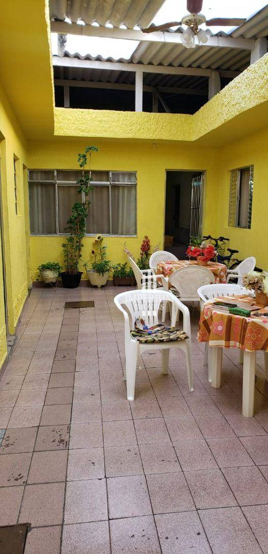 Casa à venda com 5 quartos, 170m² - Foto 17