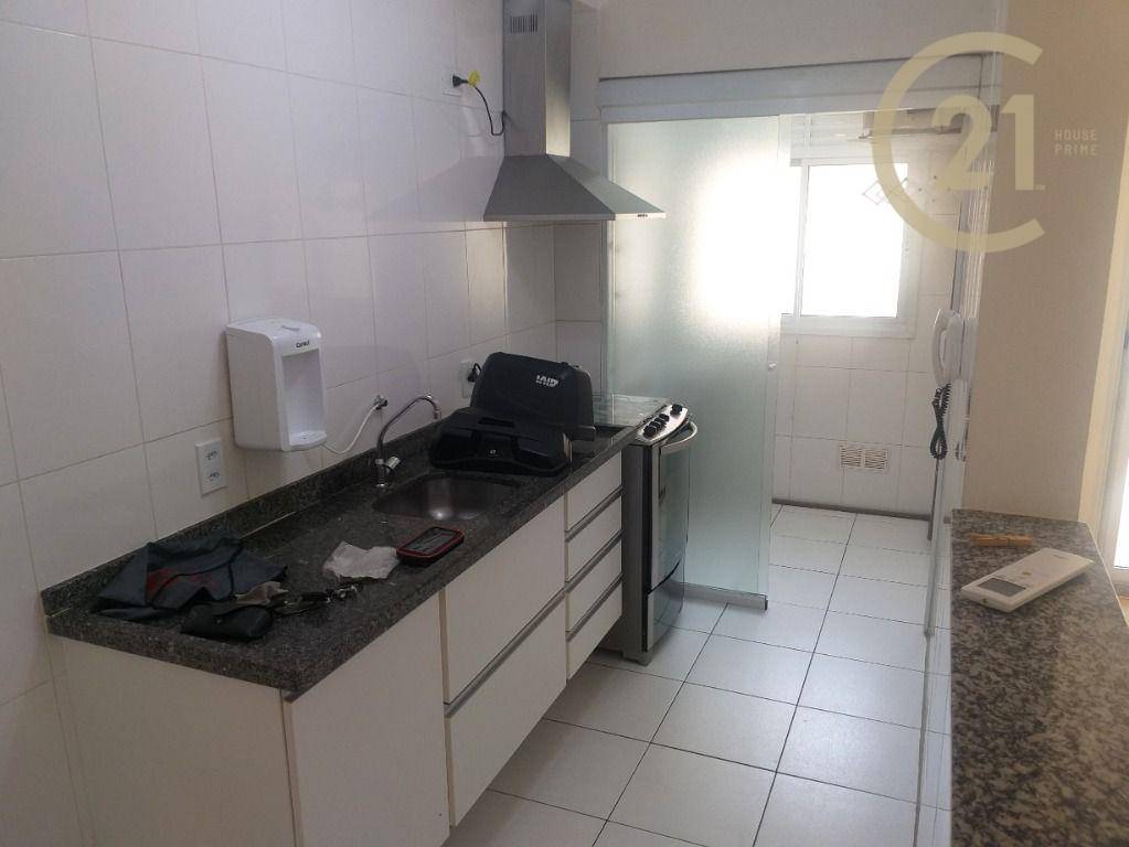 Apartamento para alugar com 2 quartos, 77m² - Foto 6