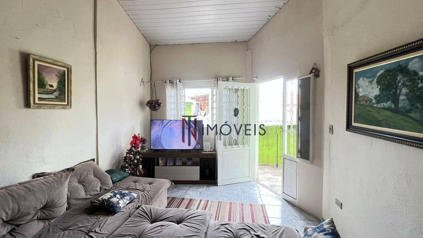 Casa à venda com 5 quartos, 200m² - Foto 35