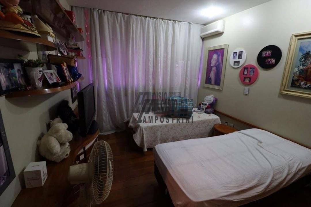 Apartamento à venda com 3 quartos, 220m² - Foto 15