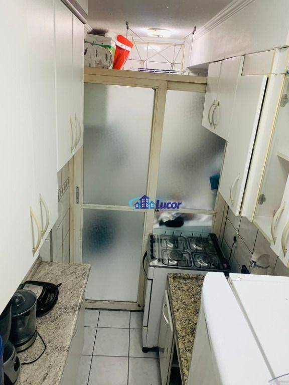 Apartamento à venda com 2 quartos, 42m² - Foto 6