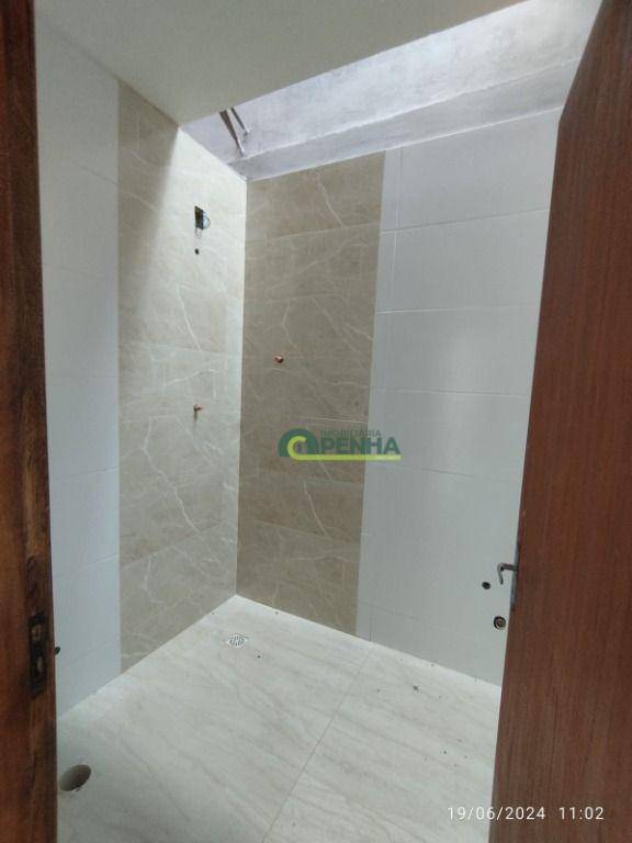 Casa à venda com 2 quartos, 72m² - Foto 14