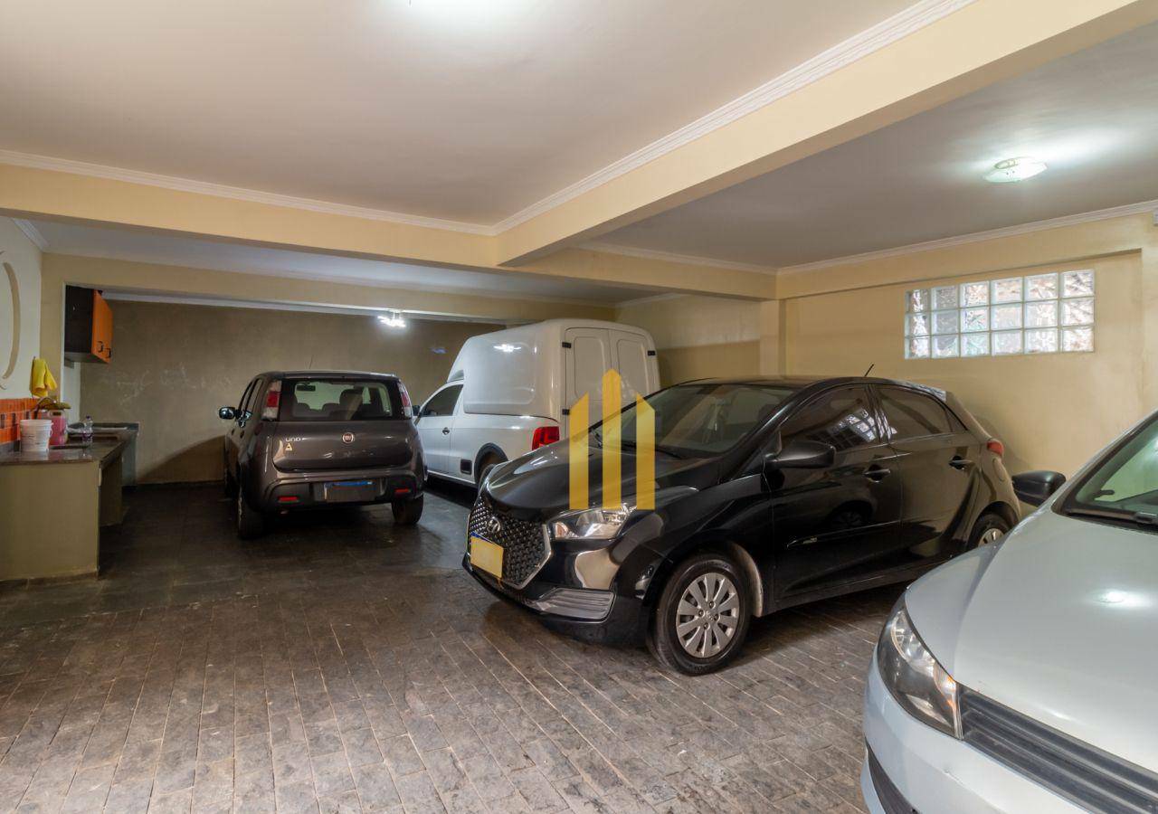 Casa para alugar com 5 quartos, 330m² - Foto 16