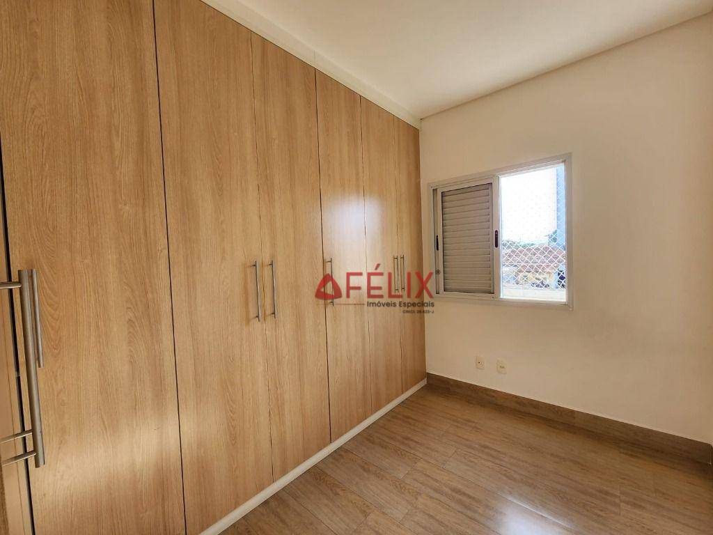 Apartamento à venda com 2 quartos, 63m² - Foto 12