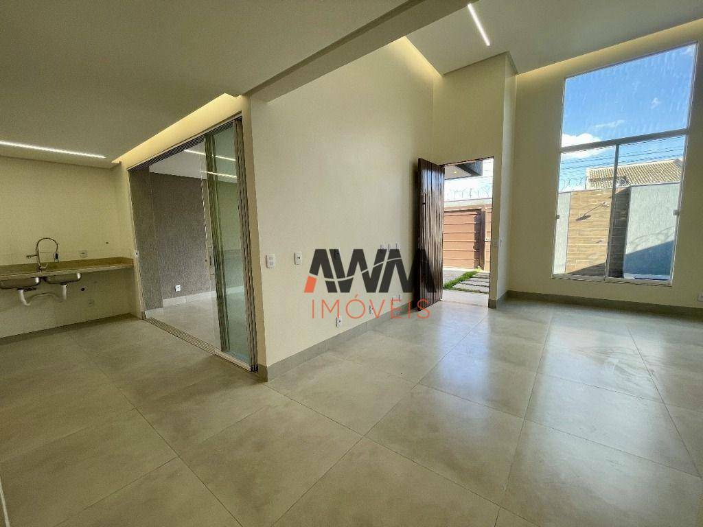 Casa à venda com 3 quartos, 131m² - Foto 5