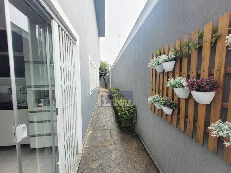 Sobrado à venda com 4 quartos, 227m² - Foto 22