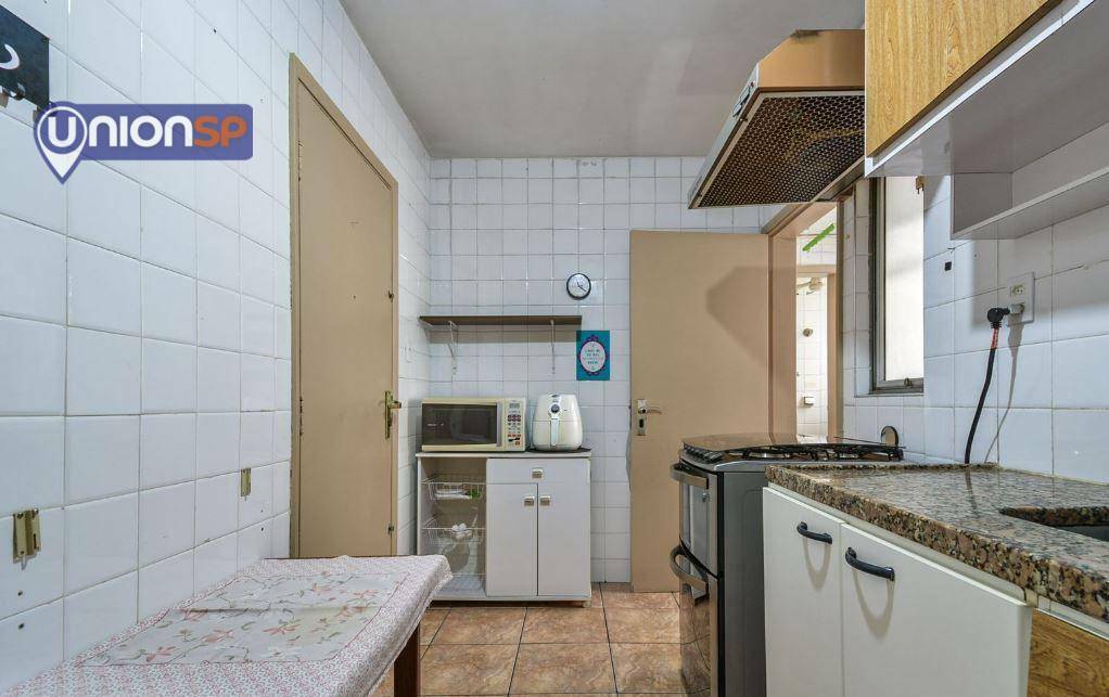 Apartamento à venda com 2 quartos, 72m² - Foto 17