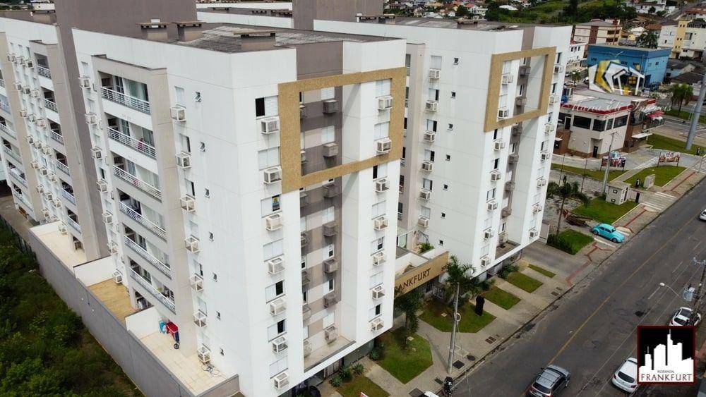 Apartamento à venda com 3 quartos, 86m² - Foto 8