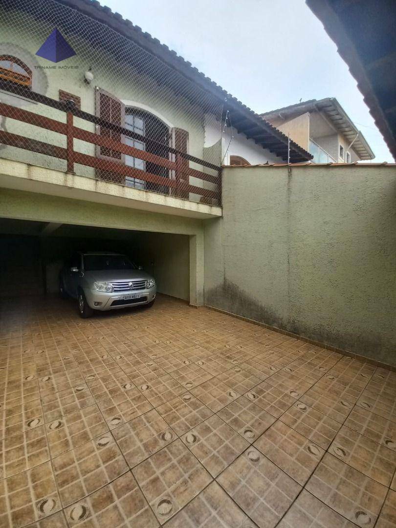 Casa à venda com 2 quartos, 125m² - Foto 11