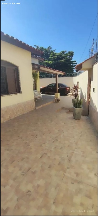 Casa à venda com 2 quartos, 115m² - Foto 16