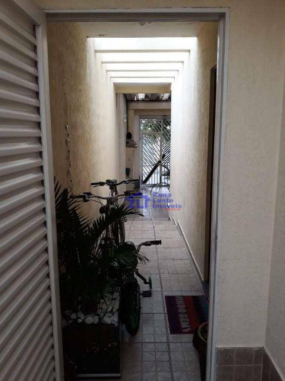 Sobrado à venda com 3 quartos, 110m² - Foto 5