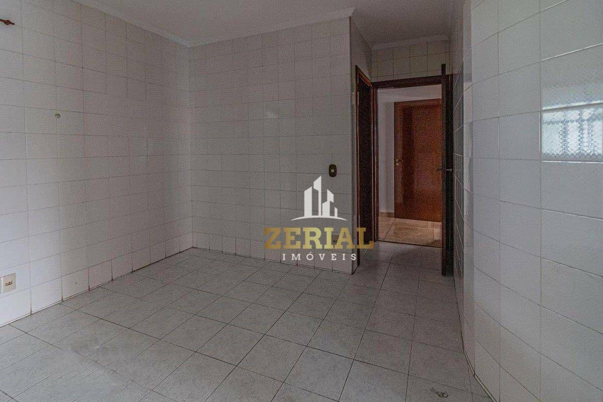 Apartamento à venda com 3 quartos, 190m² - Foto 11