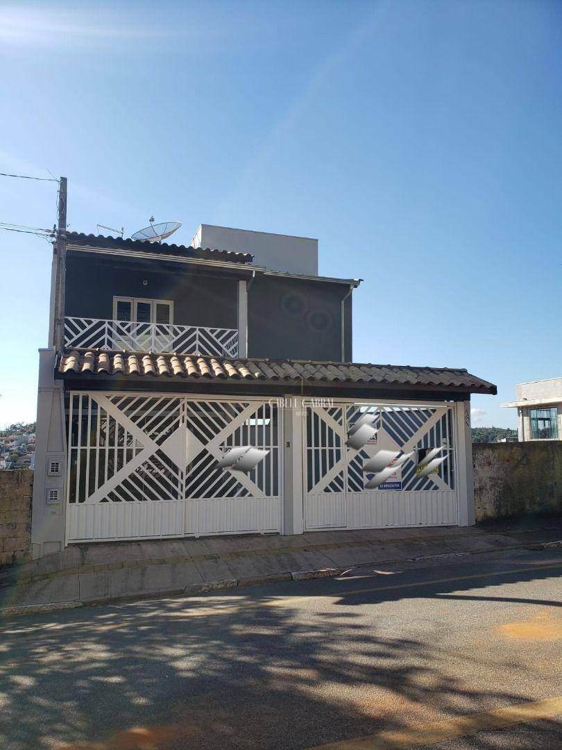 Casa à venda e aluguel com 3 quartos, 200m² - Foto 1