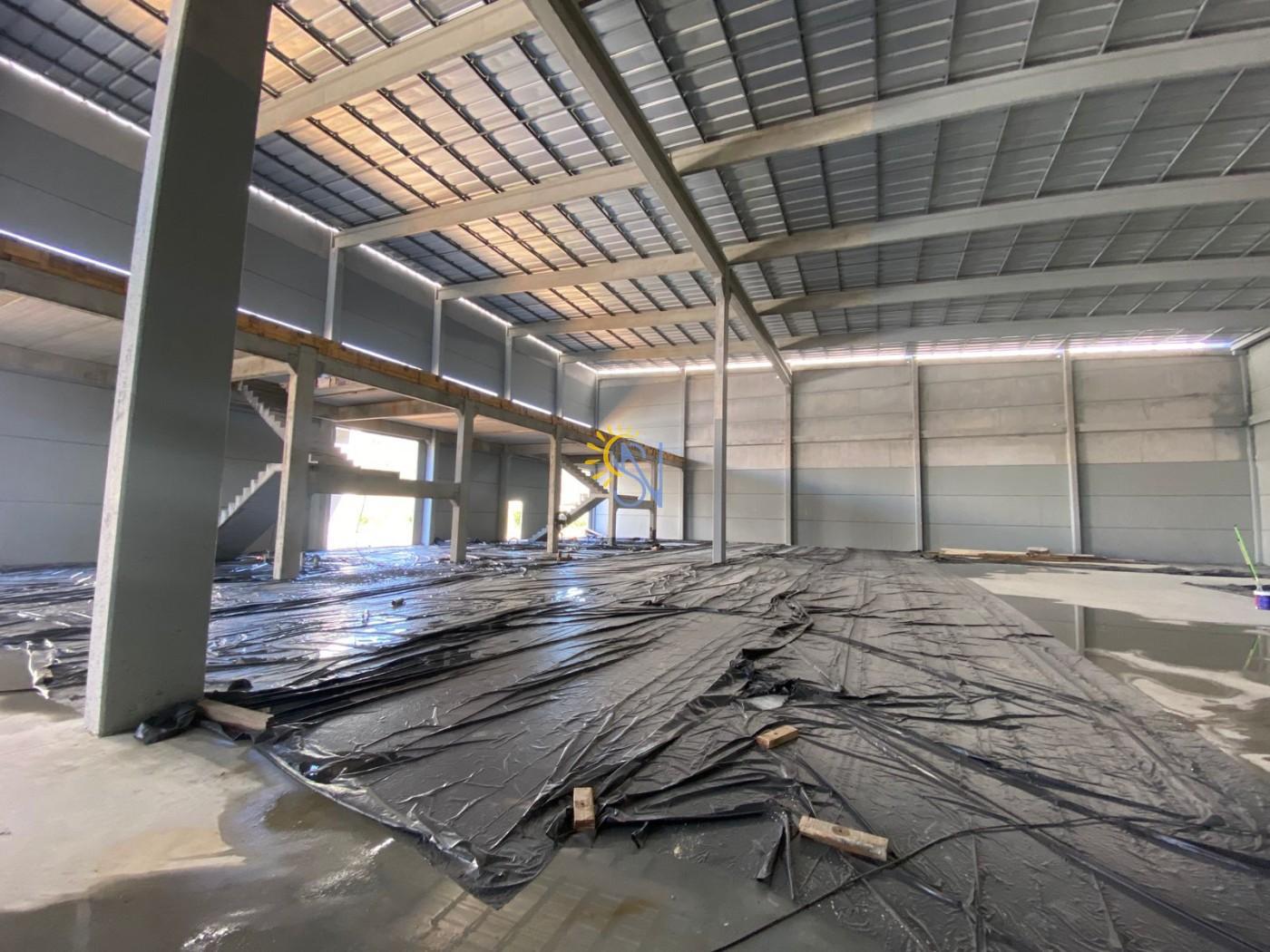 Depósito-Galpão, 660 m² - Foto 1