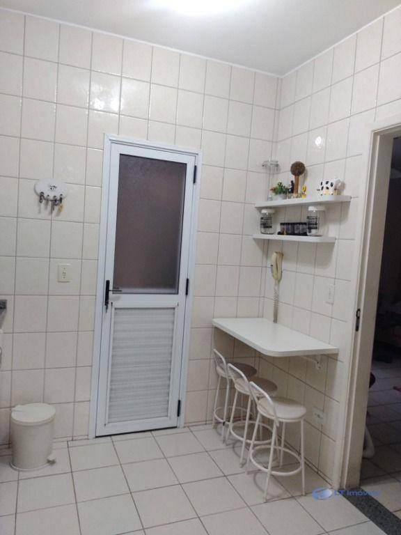 Sobrado à venda com 3 quartos, 114m² - Foto 13