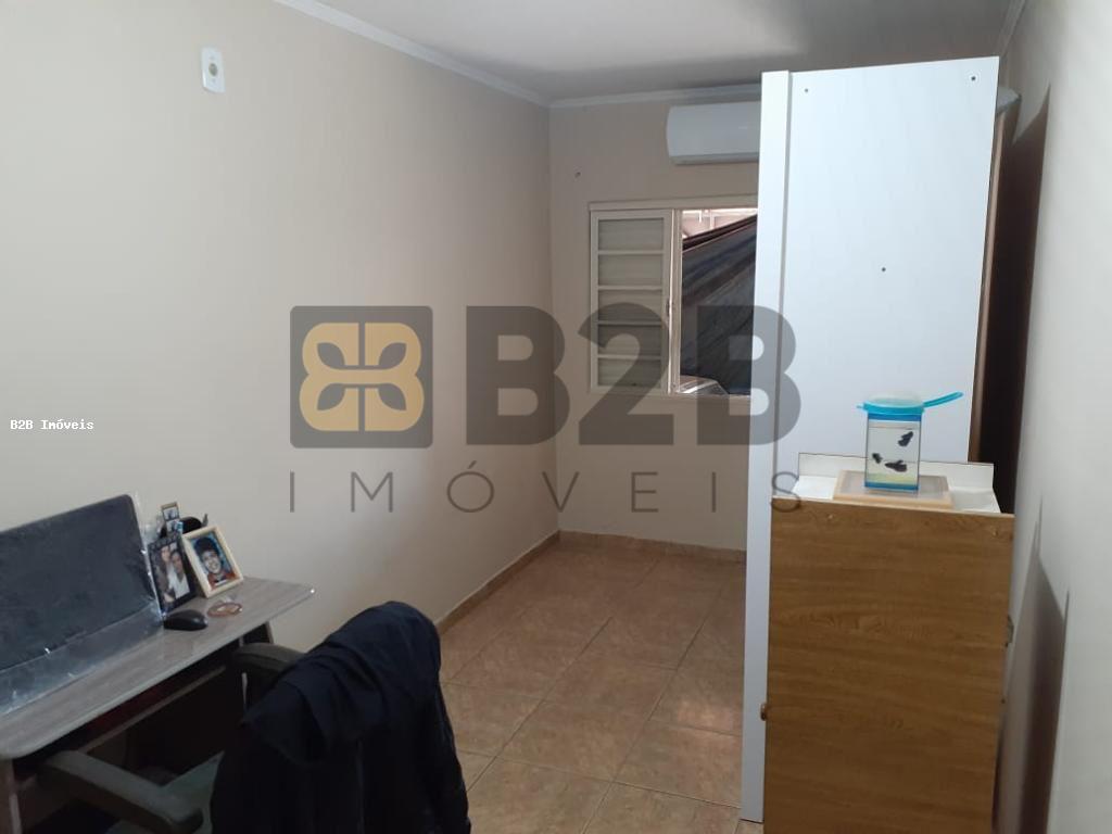 Casa à venda com 3 quartos, 150m² - Foto 13