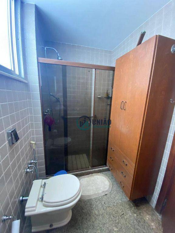 Apartamento à venda com 3 quartos, 177m² - Foto 14