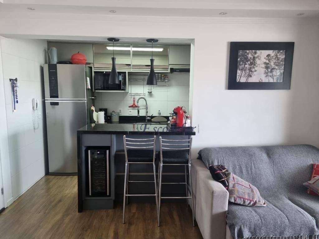 Apartamento à venda com 2 quartos, 65m² - Foto 2