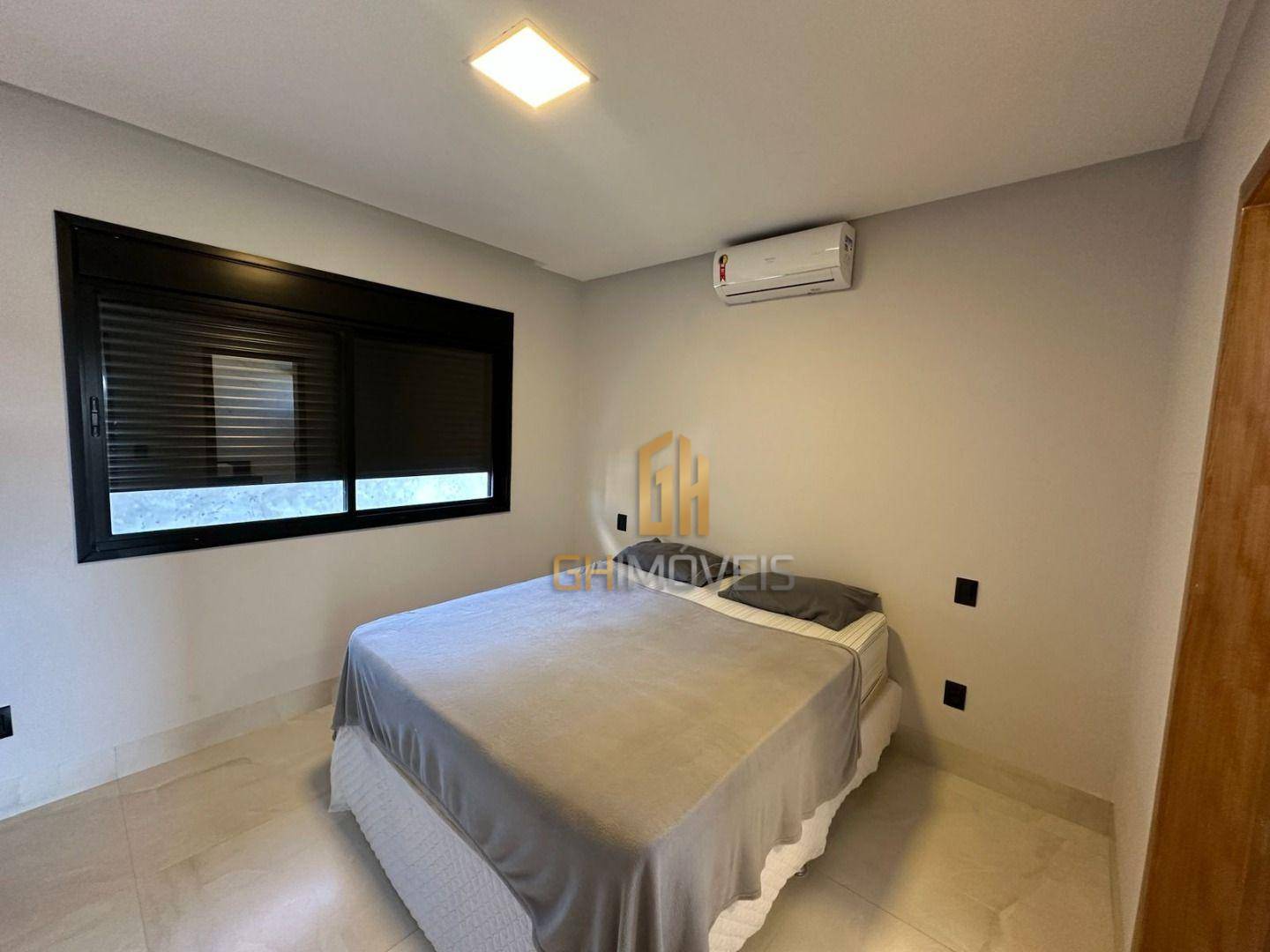 Sobrado à venda com 4 quartos, 234m² - Foto 14