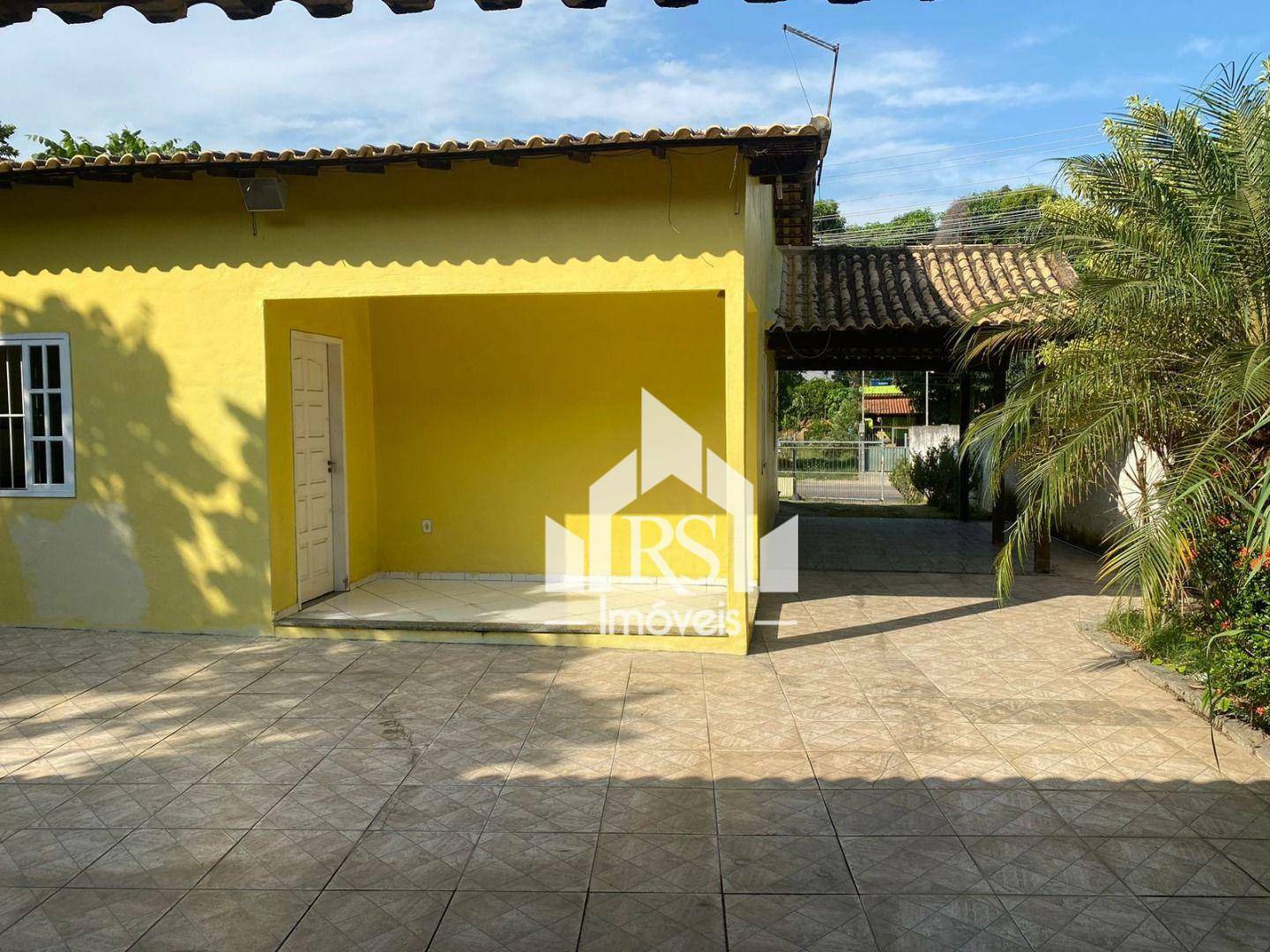 Casa à venda com 3 quartos, 100m² - Foto 4