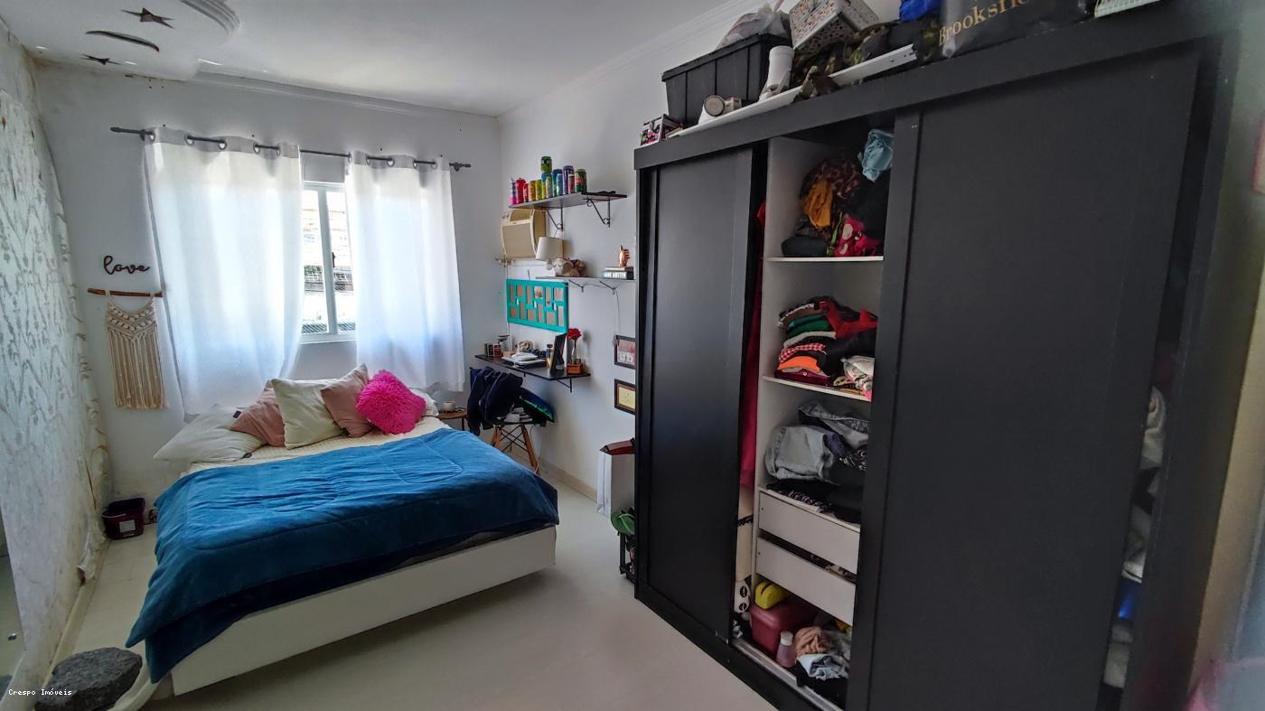 Casa à venda com 6 quartos, 220m² - Foto 26