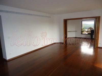 Apartamento para alugar com 2 quartos, 234m² - Foto 2