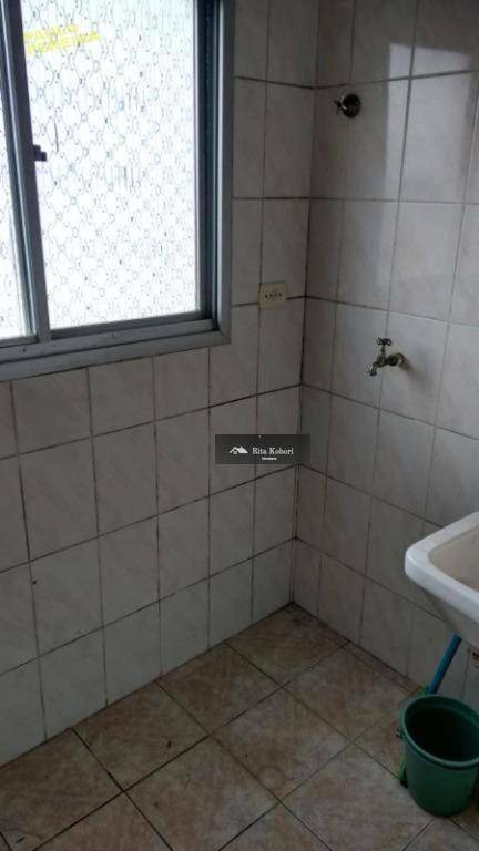 Apartamento à venda com 2 quartos, 62m² - Foto 9