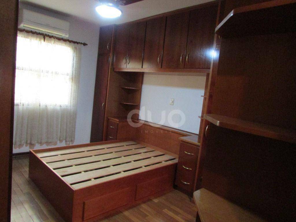 Casa à venda com 3 quartos, 315m² - Foto 12