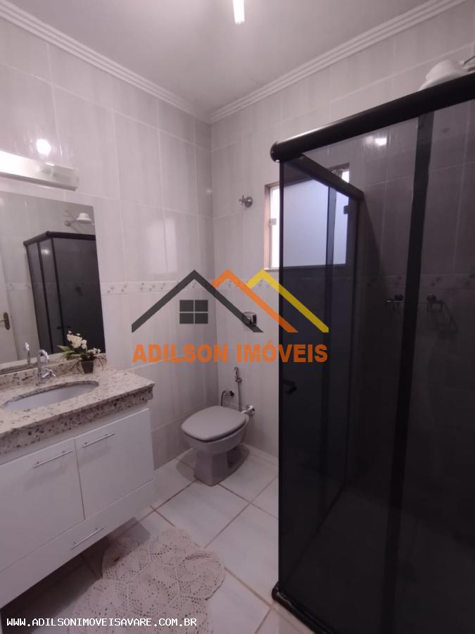 Casa à venda com 2 quartos, 420m² - Foto 11