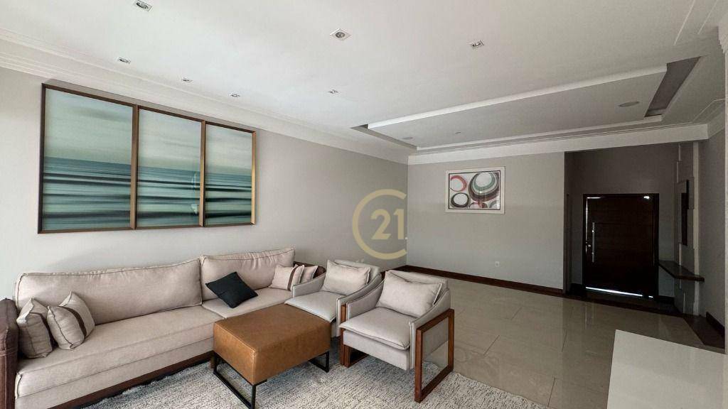 Casa de Condomínio à venda e aluguel com 3 quartos, 210m² - Foto 3