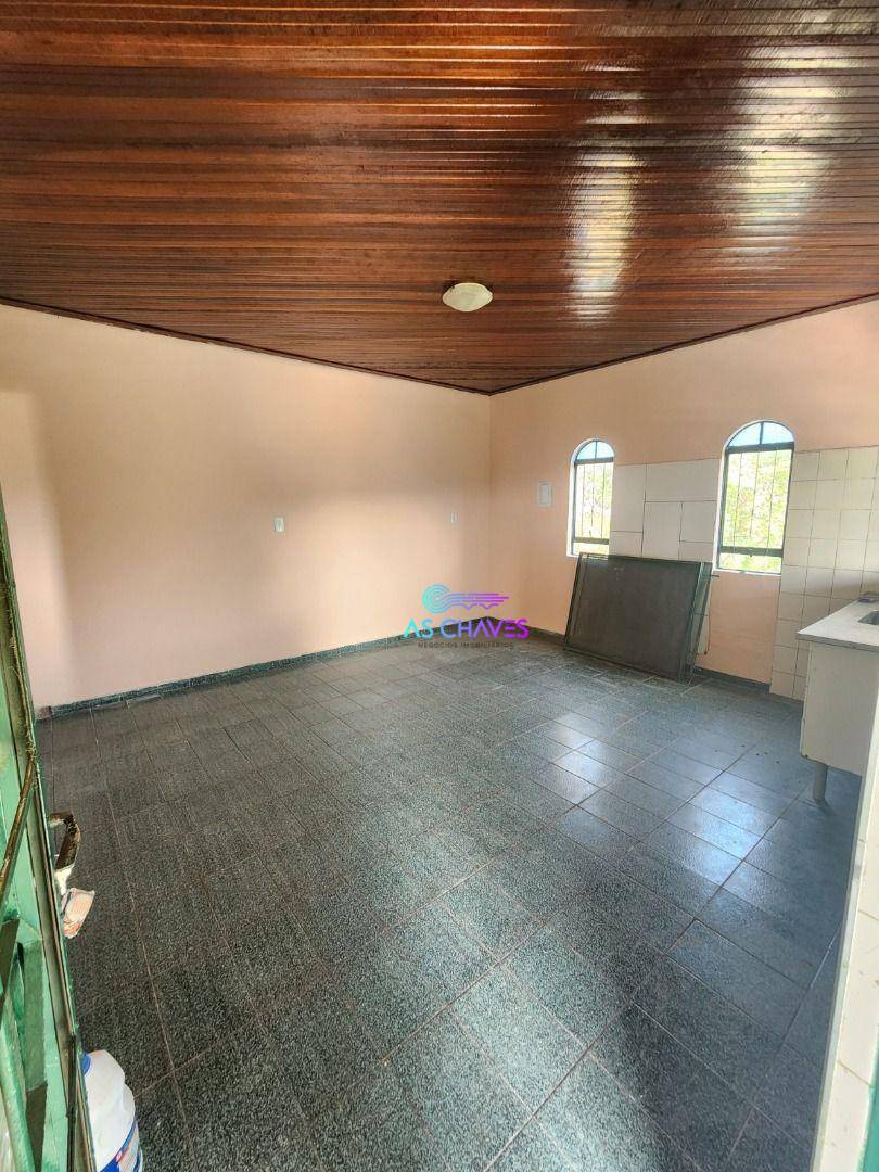 Casa, 2 quartos, 180 m² - Foto 4