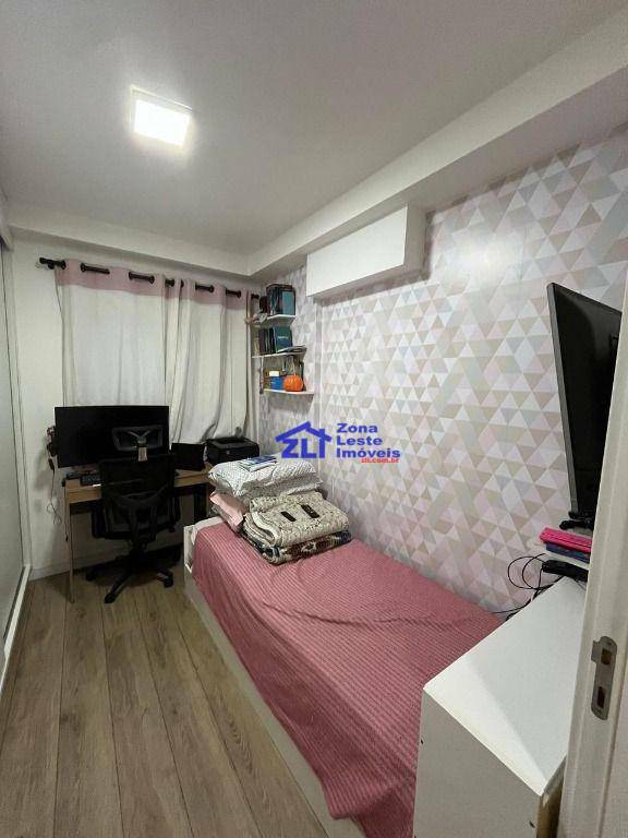 Apartamento à venda com 2 quartos, 64m² - Foto 7