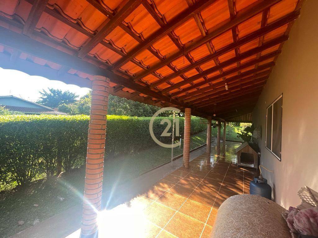 Chácara à venda com 3 quartos, 281m² - Foto 5
