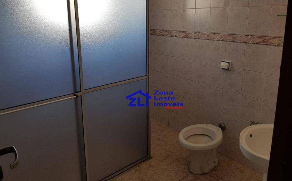 Sobrado à venda com 3 quartos, 200m² - Foto 5