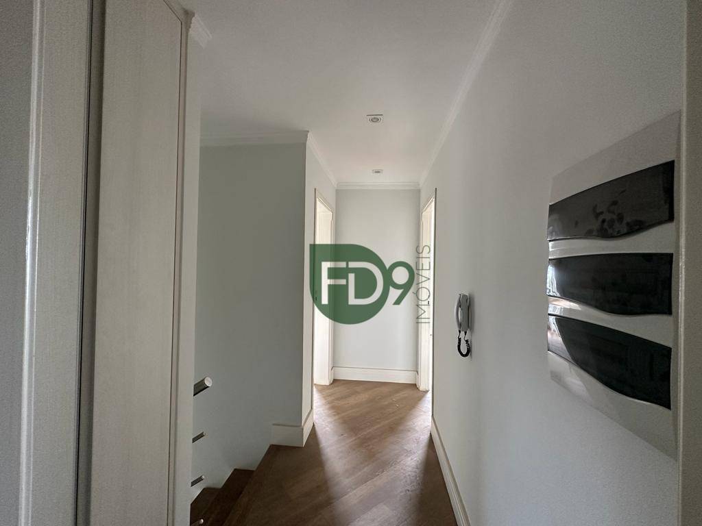 Apartamento à venda com 3 quartos, 210m² - Foto 19