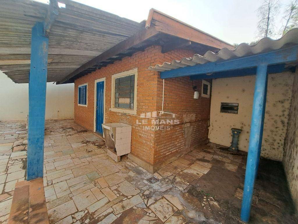 Chácara à venda e aluguel com 5 quartos, 750m² - Foto 42