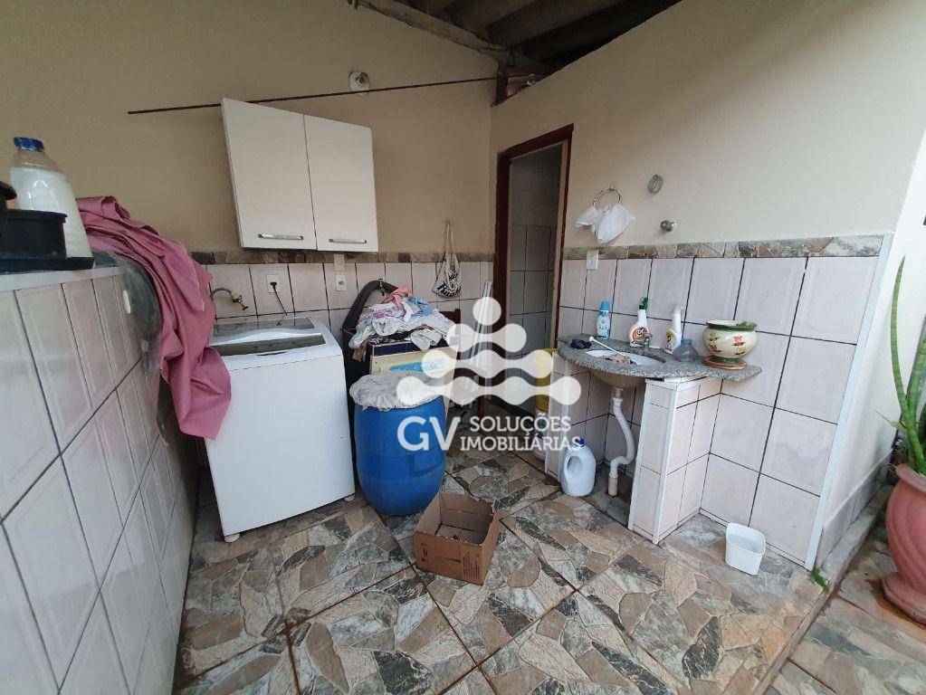 Casa à venda e aluguel com 3 quartos, 130m² - Foto 15