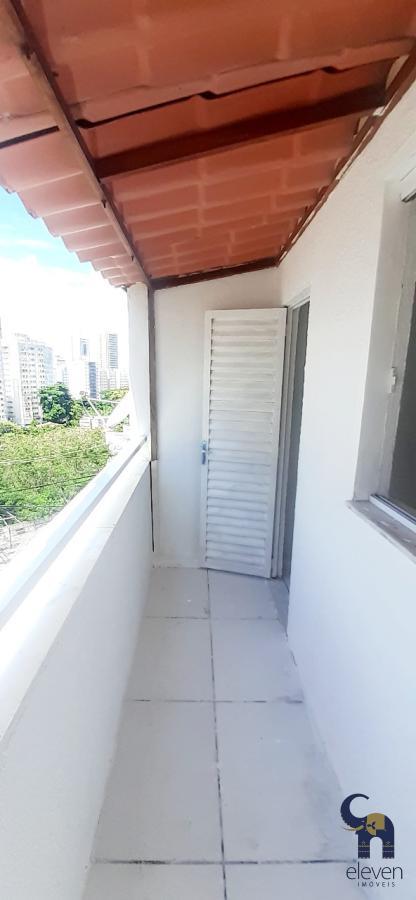 Apartamento para alugar com 2 quartos, 68m² - Foto 12