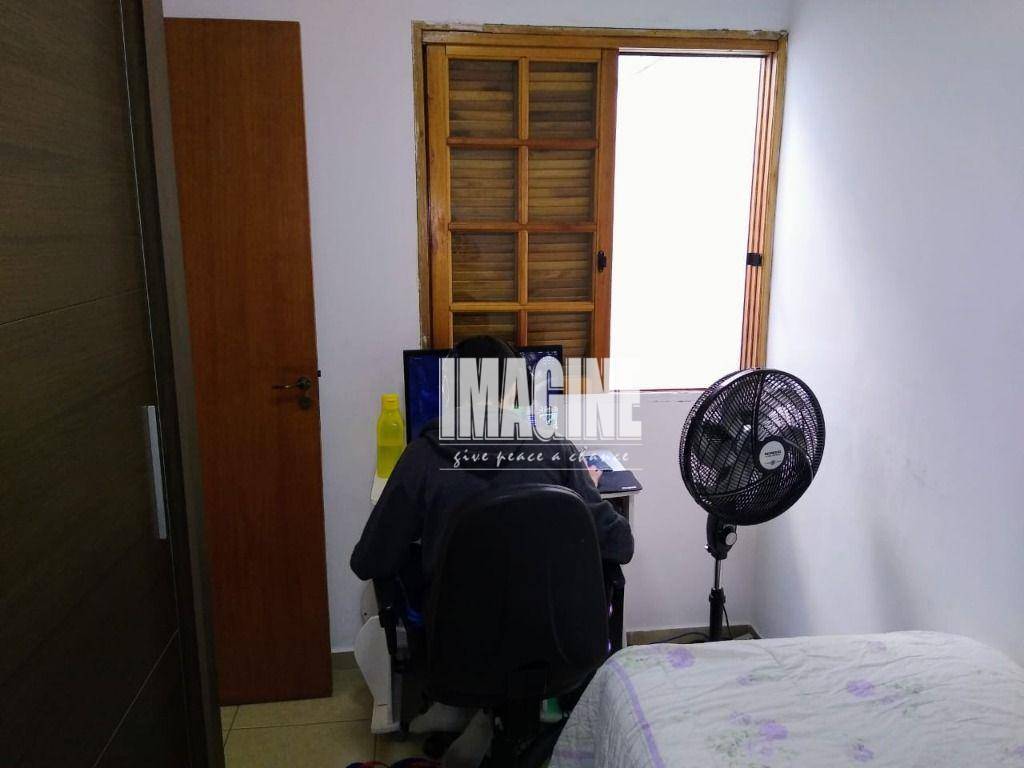 Sobrado à venda com 3 quartos, 180m² - Foto 10