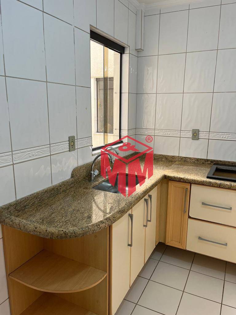 Apartamento à venda com 3 quartos, 150m² - Foto 8