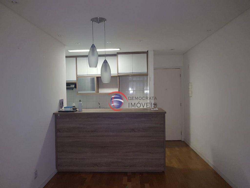 Apartamento à venda com 3 quartos, 66m² - Foto 11